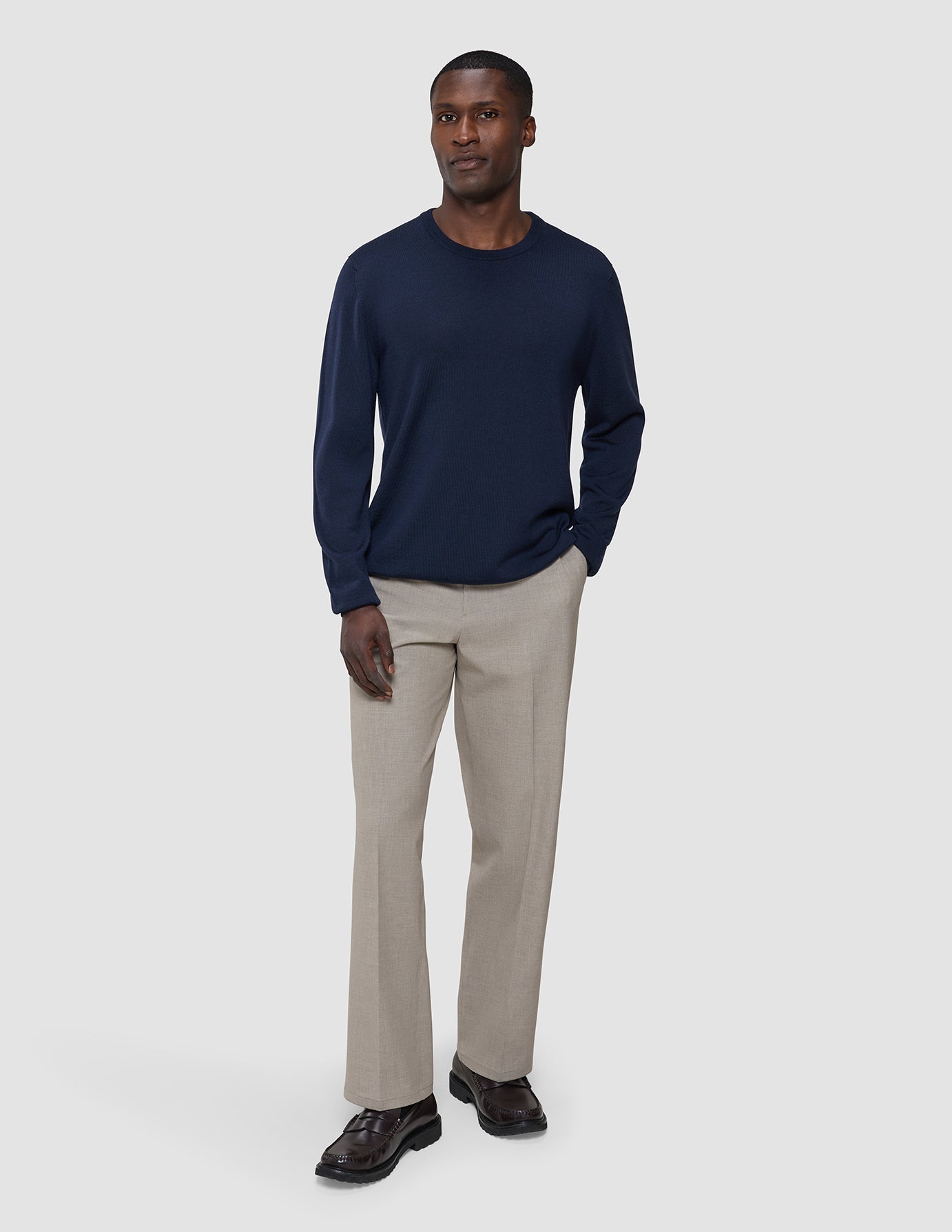 Seamless Premium Merino Knit Crewneck Dark Navy